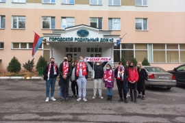 Трудовой десант на территории Роддома № 2