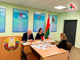 Очередной прием граждан прошел в общественной приемной Фрунзенской &laquo;Белой Руси&raquo;