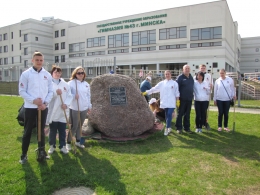 Субботник на Аллее памяти во Фрунзенском районе