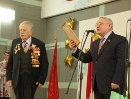 Поздравление ветеранов