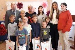 Школа &mdash; это маленькая жизнь. Пусть она будет легкой!