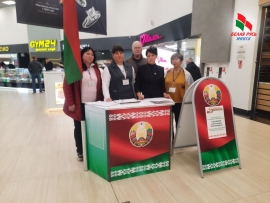 Пикеты по сбору подписей  в поддержку выдвижения кандидатом в Президенты Республики Беларусь Александра Григорьевича Лукашенко проходят во Фрунзенском районе