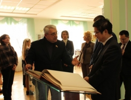 Встреча Чрезвычайного и Полномочного Посла КНР в Республике Беларусь