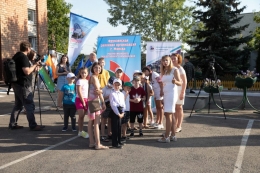 С аниматорами и подарками. В &laquo;Ремавтодоре&raquo; Фрунзенского района провели экскурсию для детей