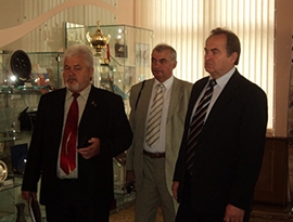 Экскурсия актива в парламент