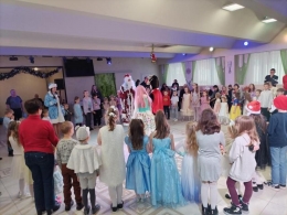 Волшебное путешествие в новогоднюю сказку