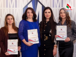 Герои в Беларуси не носят плащи. Они носят каски!